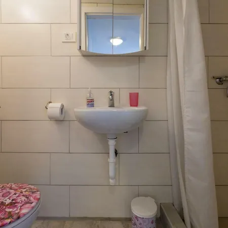 Weiny Apartment *